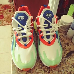 Nike air max 270 react. Men size 8.5